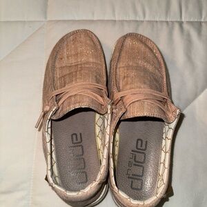 Hey dude size 7 women’s